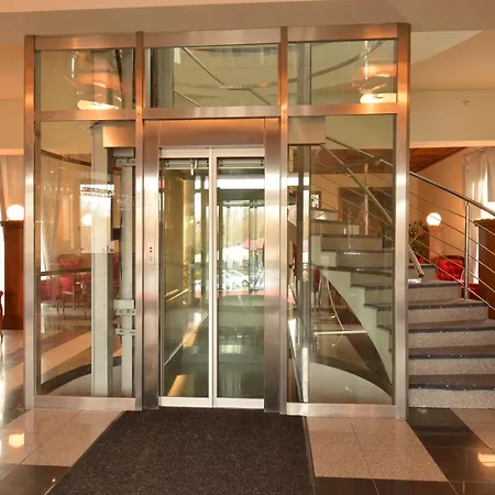 Hradna Brana Hotell 4*