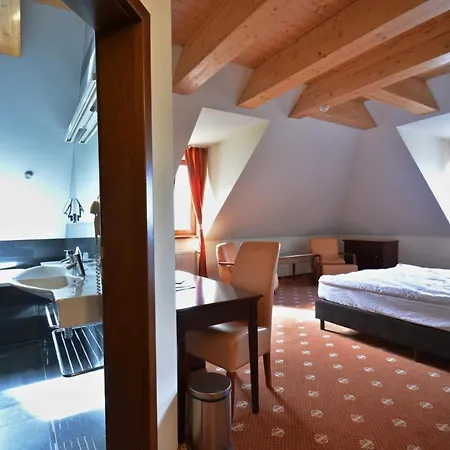 Hradna Brana Hotell 4*